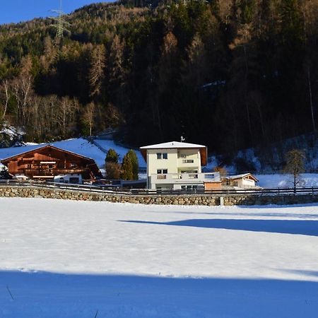 Haus Raich Apartment Arzl im Pitztal Bagian luar foto