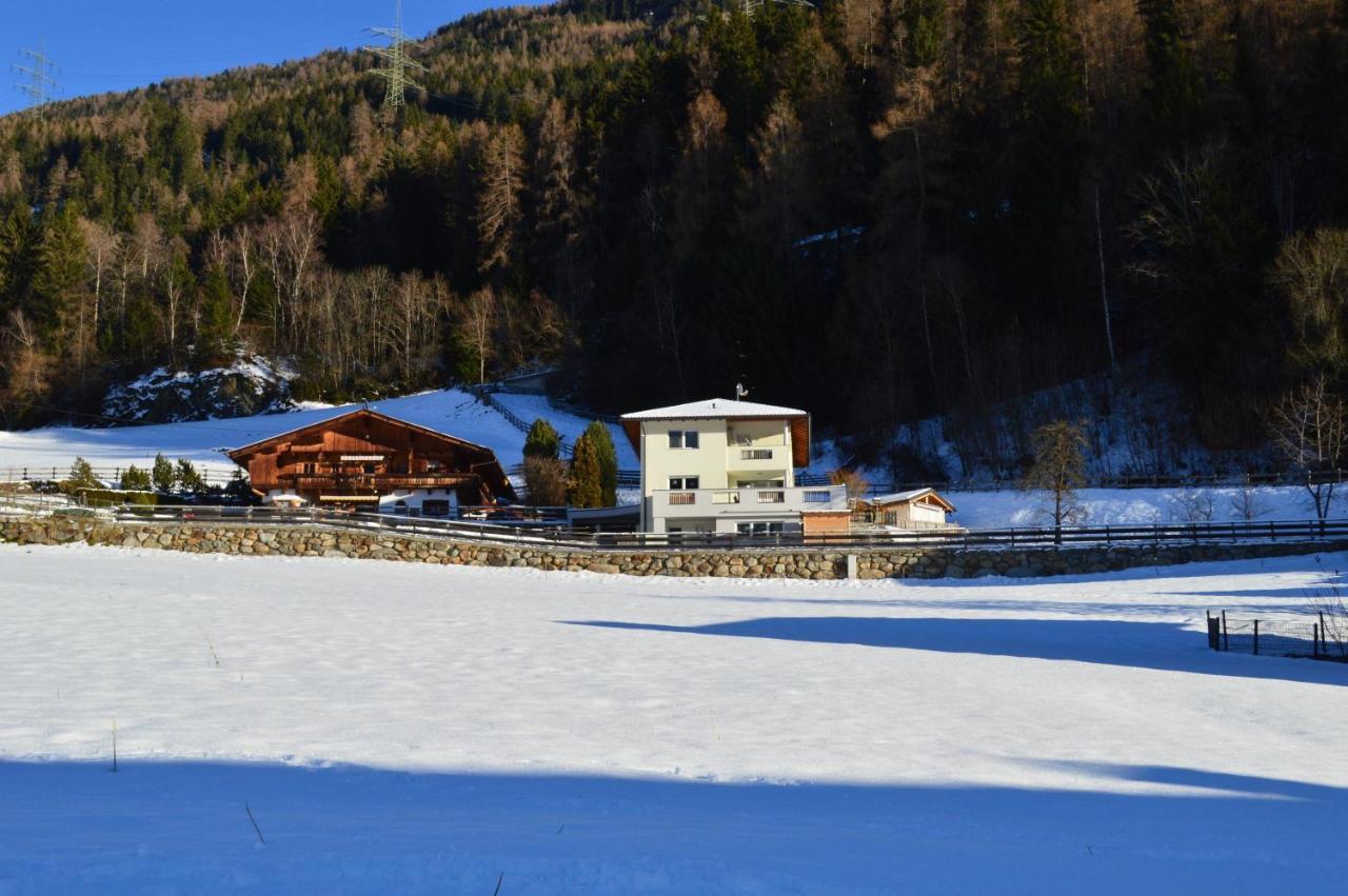 Haus Raich Apartment Arzl im Pitztal Bagian luar foto